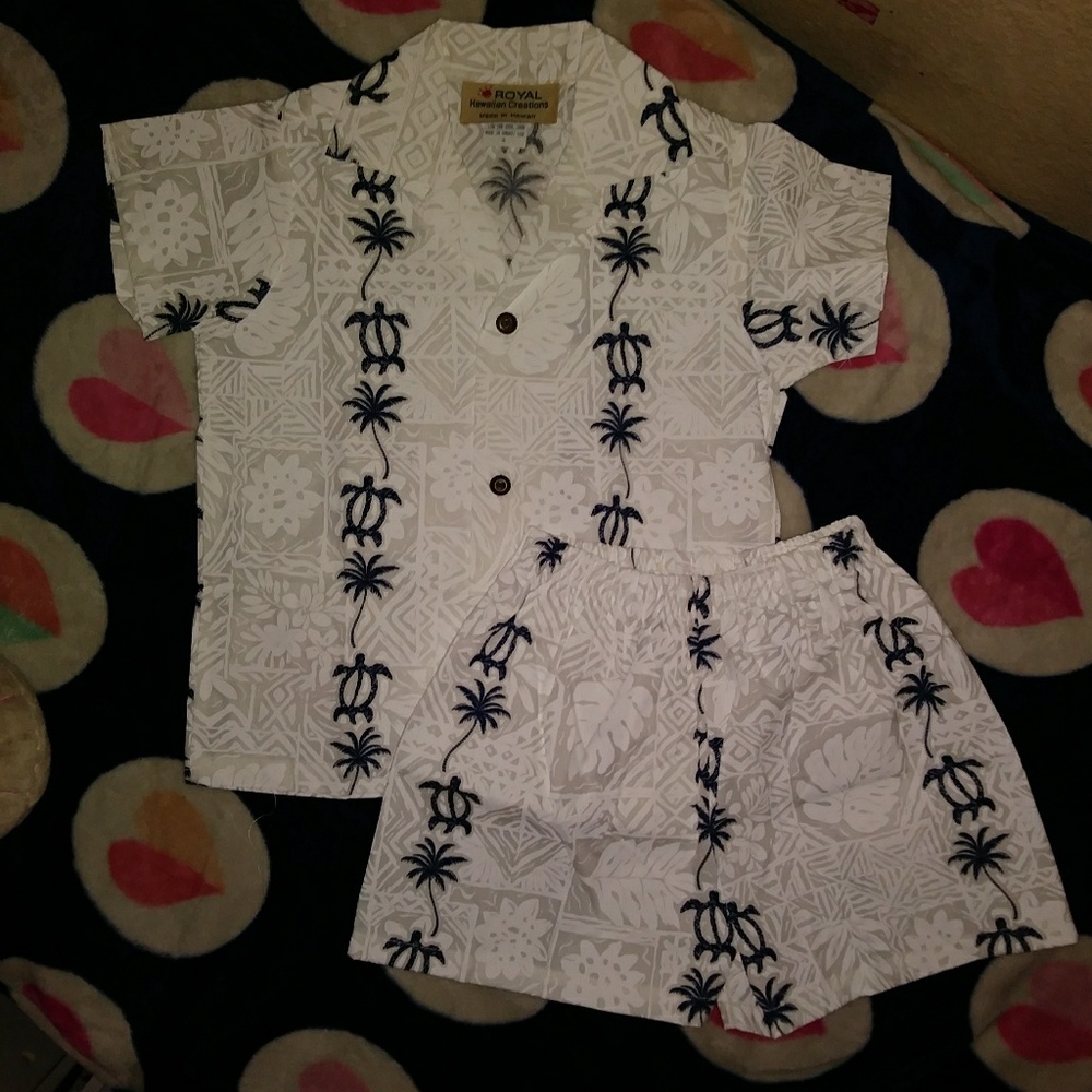 Matching Hawaiian Set